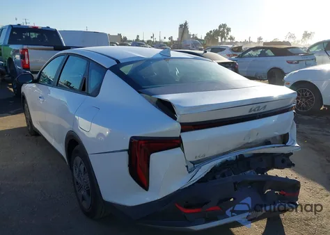 2025 Kia K4 Lx from USA, damaged, VIN 3KPFT4DE7SE041511